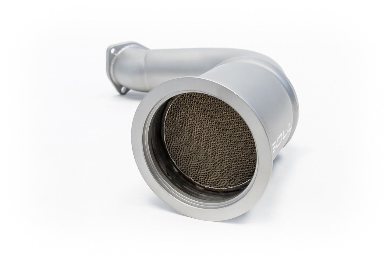 Soul Urus sport catalytic converter downpipes: close-up of the sport cat core