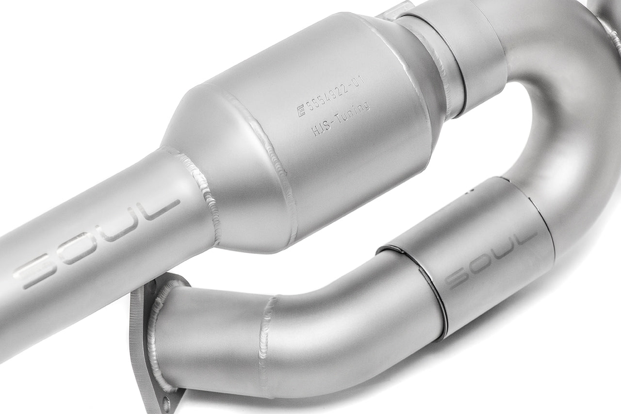 Soul 993 Carrera sport catalytic converter x-pipe: close-up of a sport cat on the X-pipe