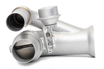 Soul 991 GT3 / GT3 RS modular competition exhaust package: close-up of a pipe junction and valve