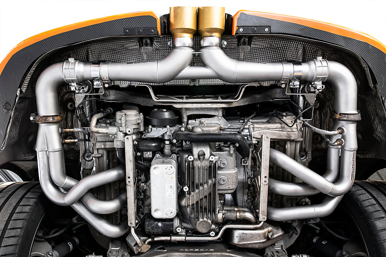 Soul 991 GT3 / GT3 RS competition headers: headers installed, view from below