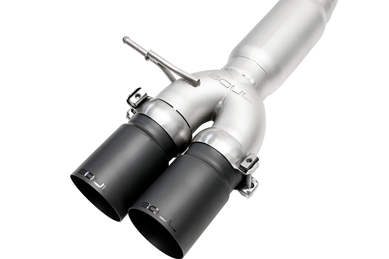 Soul F10 M5 resonated muffler bypass exhaust: close-up of black dual tips