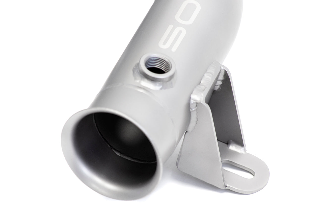 Soul Gallardo LP560 competition package: close-up of a pipe outlet and hanger
