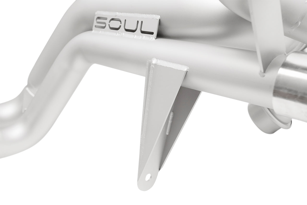 Soul Huracan LP610 / LP580 valved exhaust system: close-up of the SOUL logo on the muffler