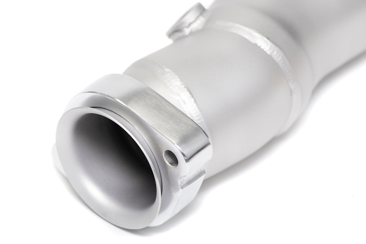 Soul G63 AMG W463 competition downpipes: close-up of a downpipe outlet