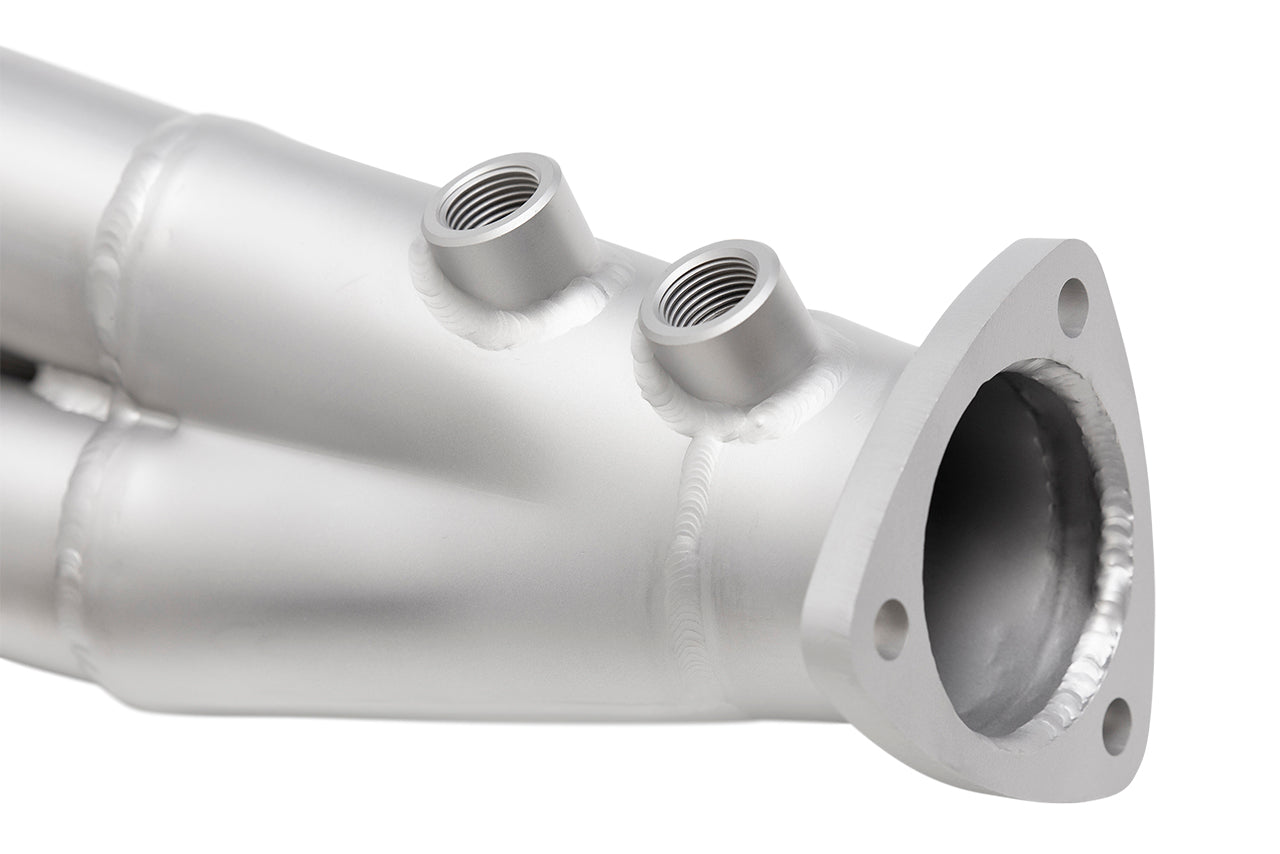 Soul 718 GT4 / Spyder / GTS competition headers: close-up of a header collector and sensor bungs