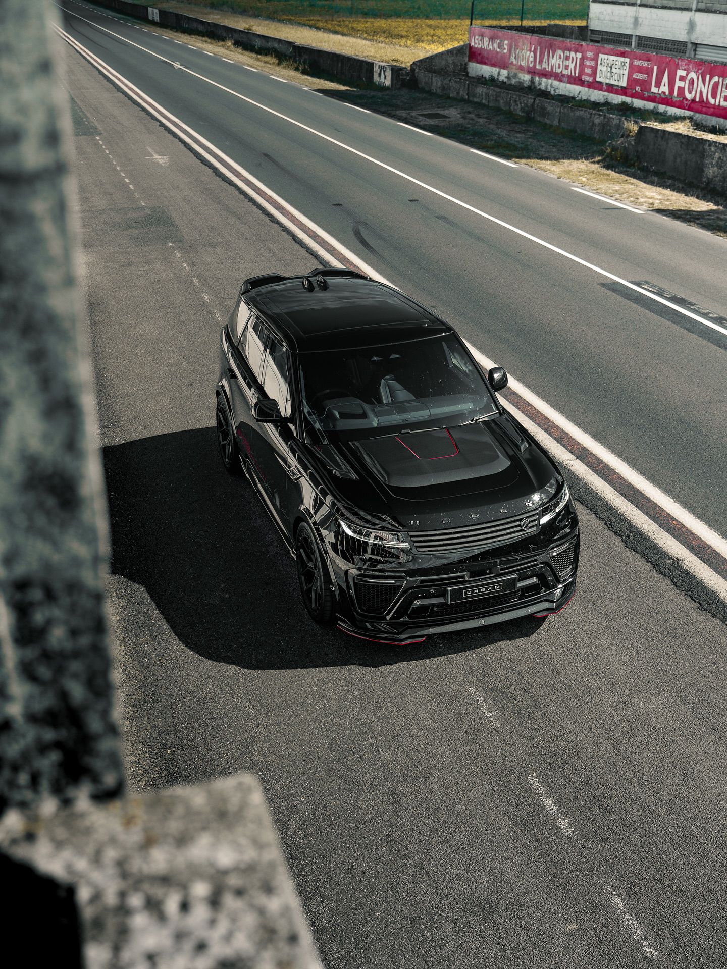 Overhead view of the Urban XRS Range Rover Sport L461