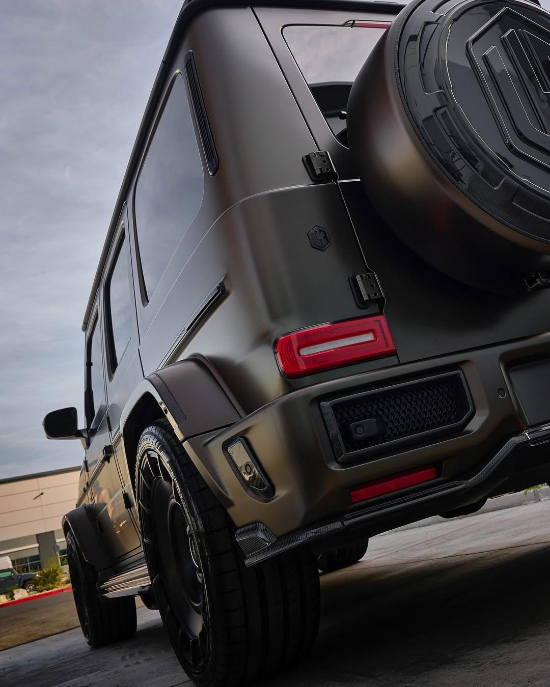 Rear corner of the Urban Widetrack G63 W465