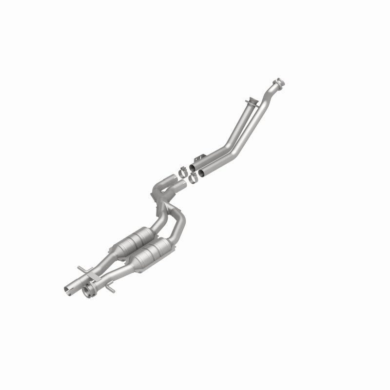 MagnaFlow 4481844 carb direct-fit catalytic converter, rear view of the turntable spin