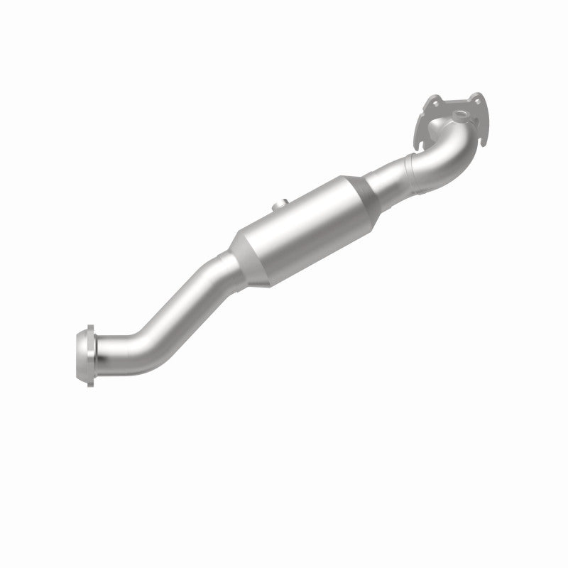 MagnaFlow 5551999 carb manifold converter, rear view of the turntable spin