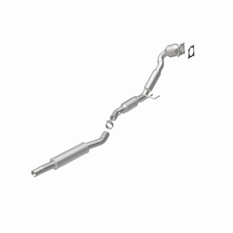 MagnaFlow 551522 carb direct-fit catalytic converter, rear view of the turntable spin