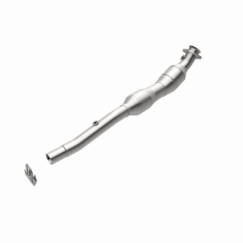 MagnaFlow 4551722 carb direct-fit catalytic converter, rear view of the turntable spin