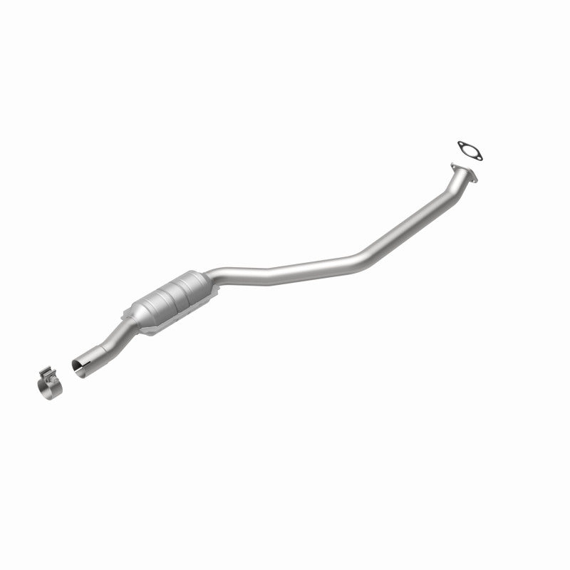 MagnaFlow 5571374 carb direct-fit catalytic converter, rear view of the turntable spin