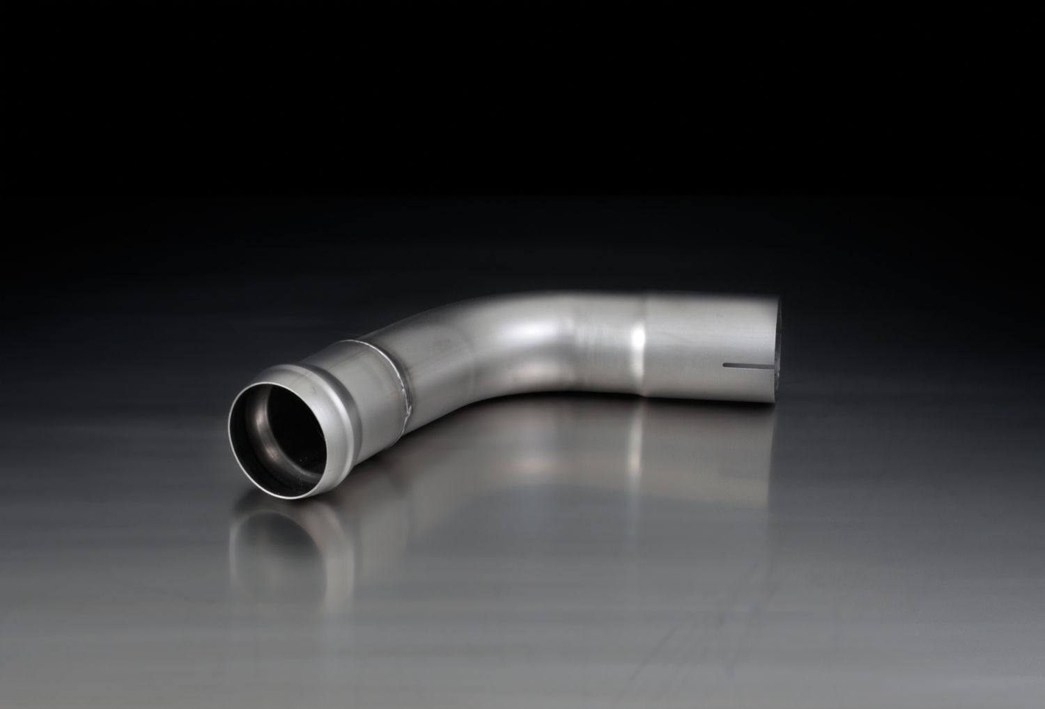 Remus Volkswagen Golf GTI Mk VII Axle Back, curved stainless connecting pipe, dark studio