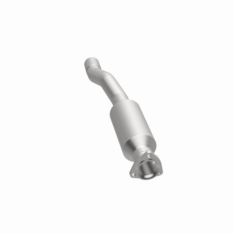 MagnaFlow 3322949 carb direct-fit catalytic converter, opposite side view of the turntable spin
