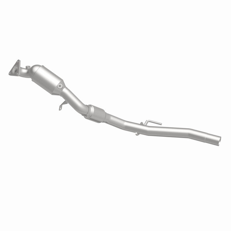 MagnaFlow 5551411 carb direct-fit catalytic converter, side view of the turntable spin