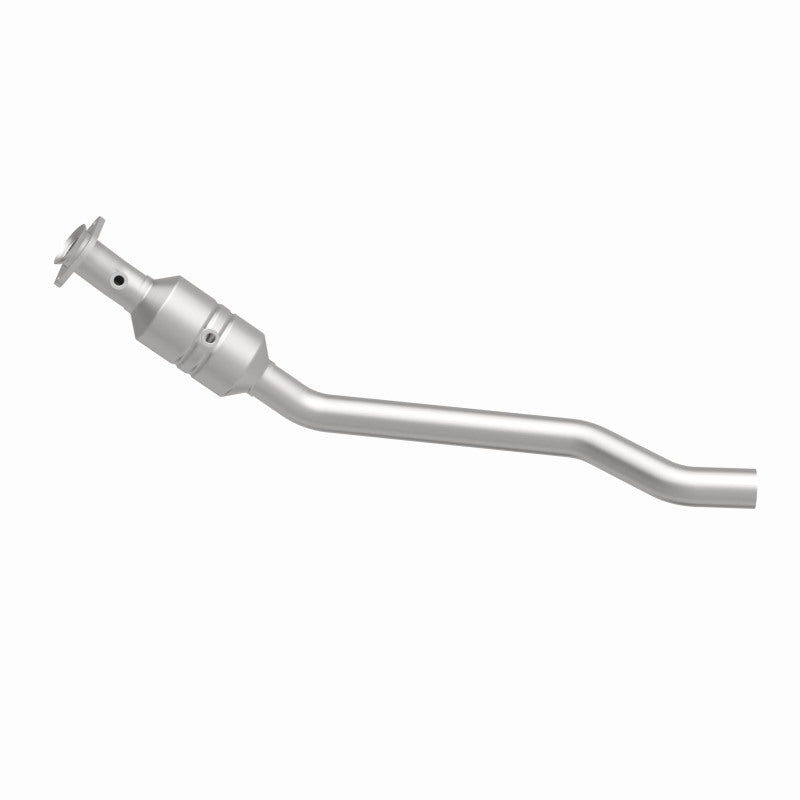 MagnaFlow 5551739 carb direct-fit catalytic converter, side view of the turntable spin