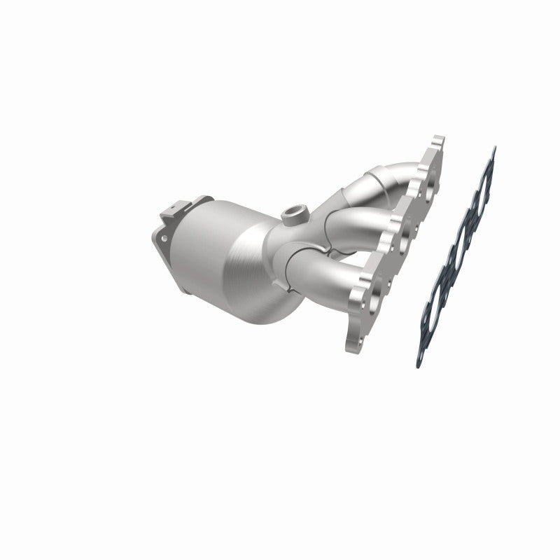 MagnaFlow 52131 oem grade manifold converter, opposite rear three-quarter view of the turntable spin