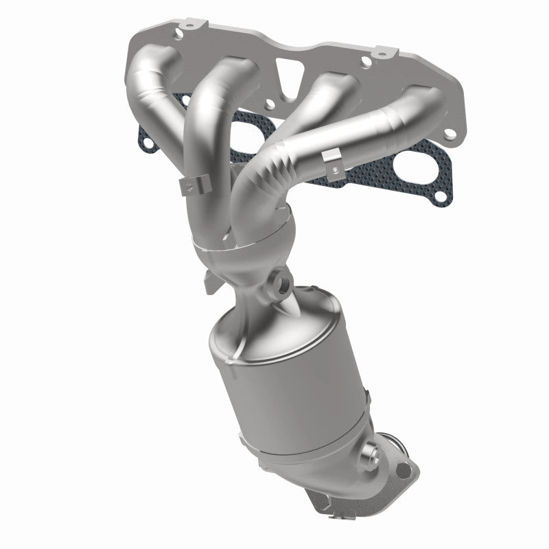 MagnaFlow 5582295 carb manifold converter, opposite rear three-quarter view of the turntable spin