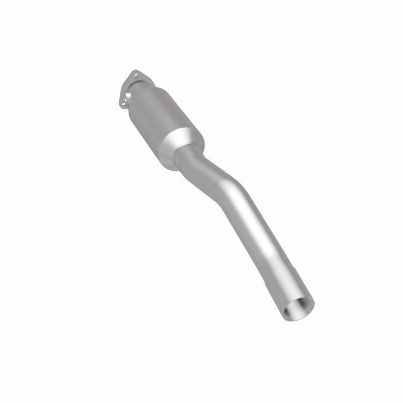 MagnaFlow 3322949 carb direct-fit catalytic converter, rear three-quarter view of the turntable spin