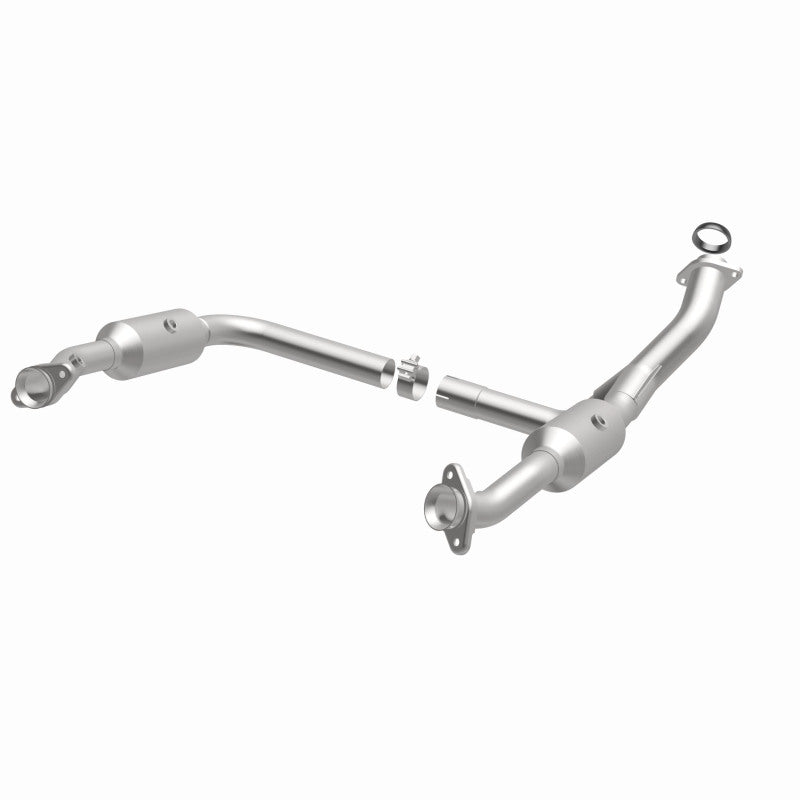 MagnaFlow 5551598 carb direct-fit catalytic converter, opposite front three-quarter view of the turntable spin