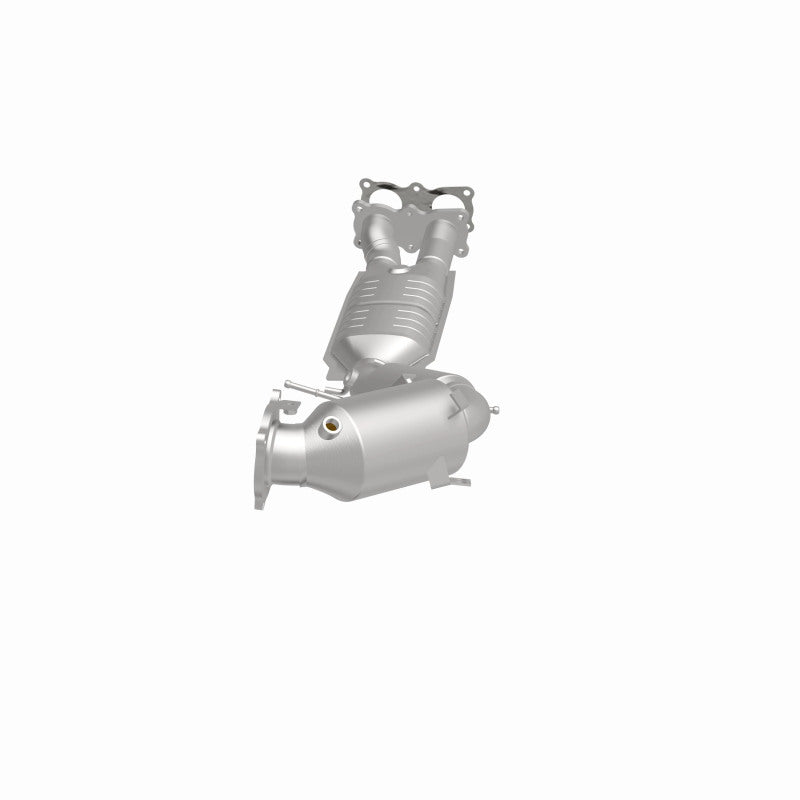 MagnaFlow 21-508 oem grade direct-fit catalytic converter, side view of the turntable spin
