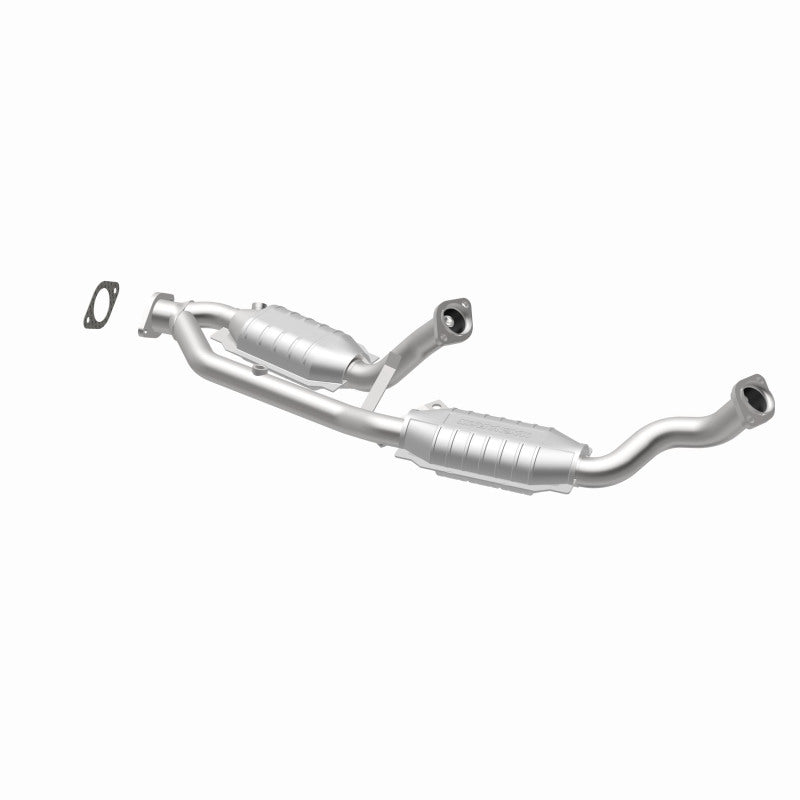 MagnaFlow 4451543 carb direct-fit catalytic converter, opposite rear three-quarter view of the turntable spin