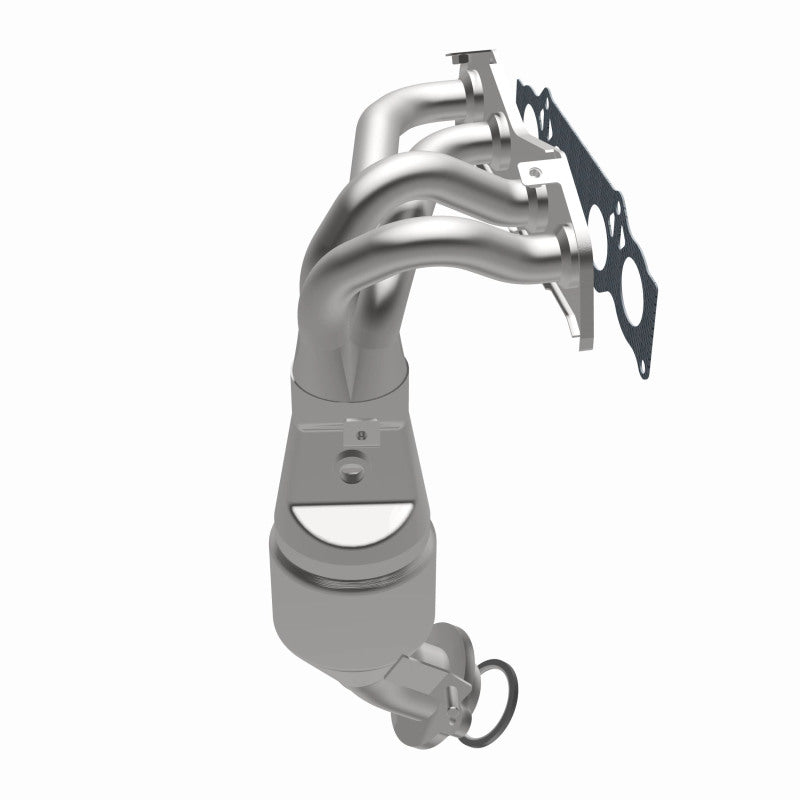 MagnaFlow 5531292 carb manifold converter, opposite side view of the turntable spin