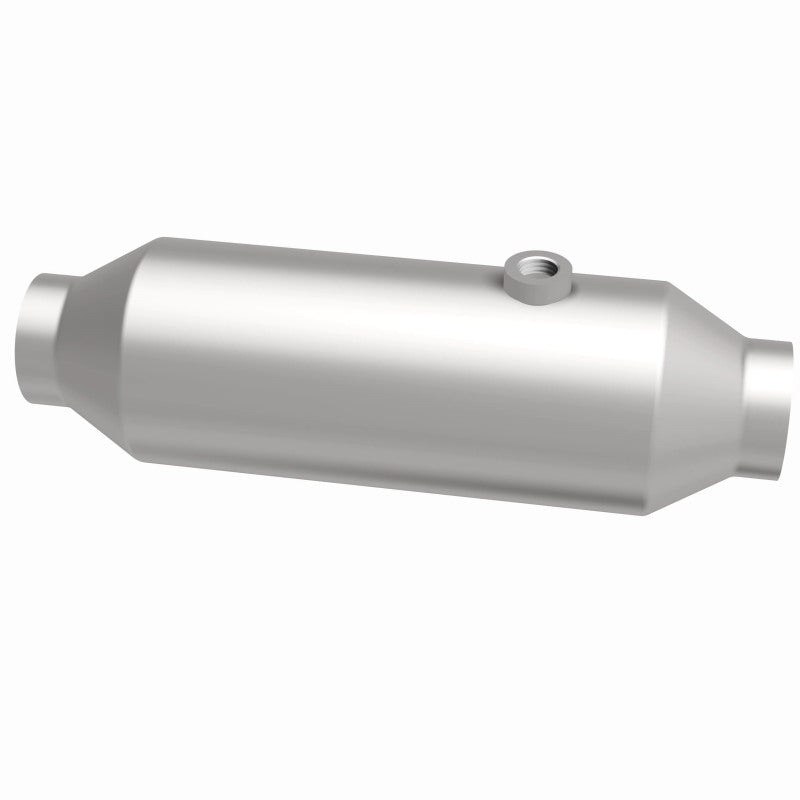 MagnaFlow 4451356 universal catalytic converter, side view of the turntable spin