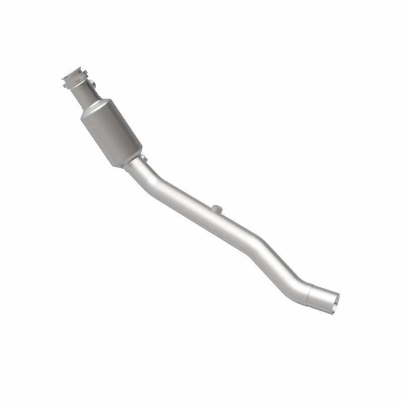 MagnaFlow 5551718 carb direct-fit catalytic converter, rear view of the turntable spin