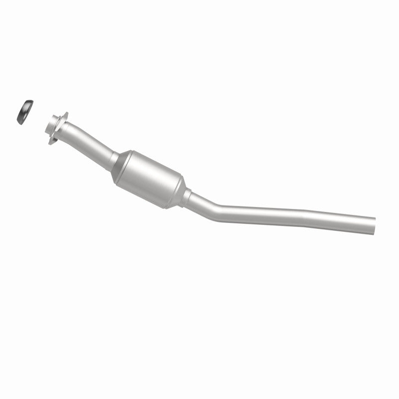 MagnaFlow 3391275 carb direct-fit catalytic converter, side view of the turntable spin