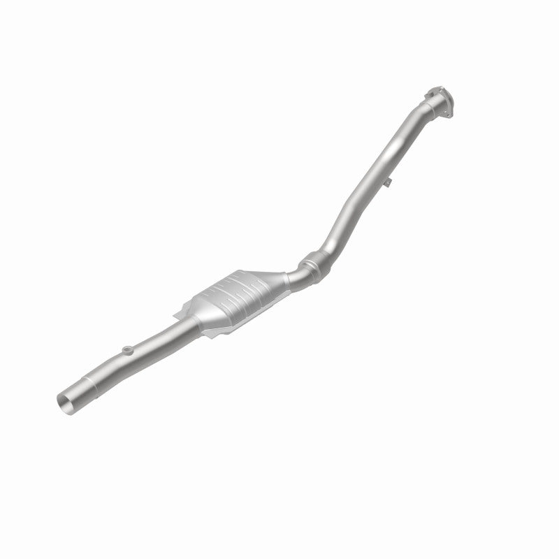 MagnaFlow 4481890 carb direct-fit catalytic converter, rear view of the turntable spin