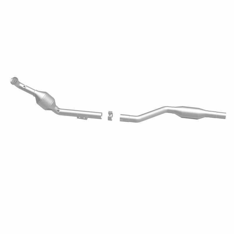MagnaFlow 5411937 carb direct-fit catalytic converter, side view of the turntable spin