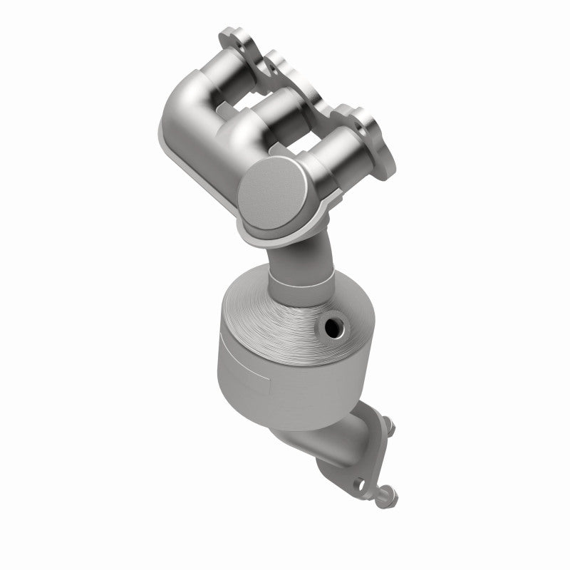 MagnaFlow 5531398 carb manifold converter, front three-quarter view of the turntable spin