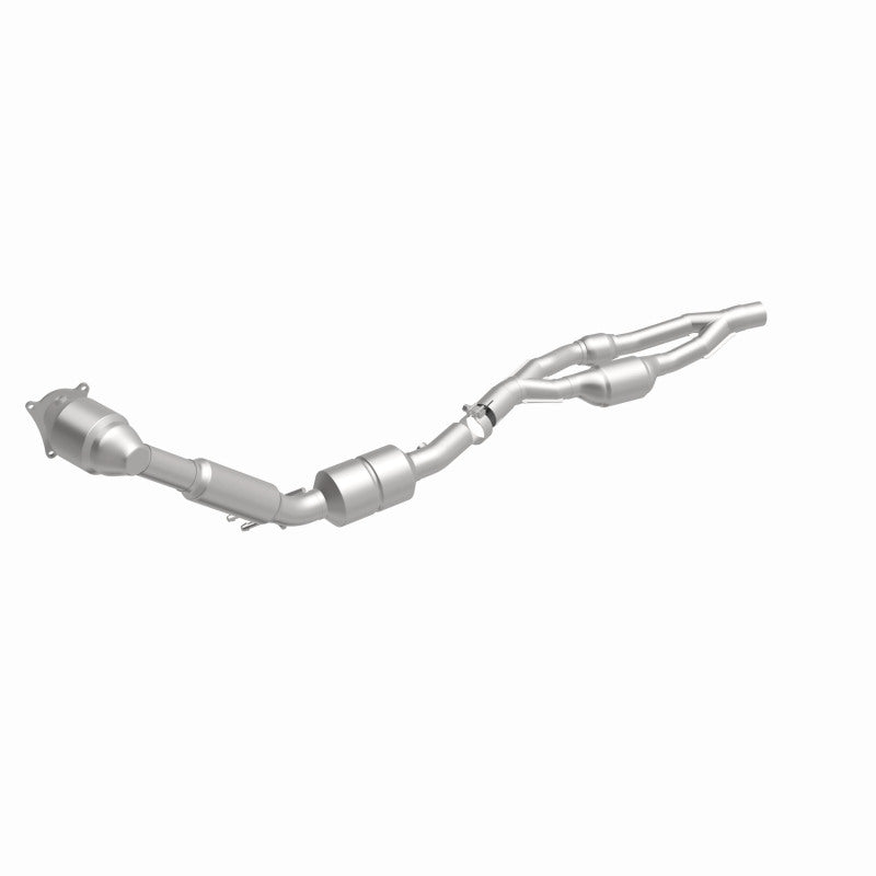 MagnaFlow 551715 carb direct-fit catalytic converter, rear three-quarter view of the turntable spin