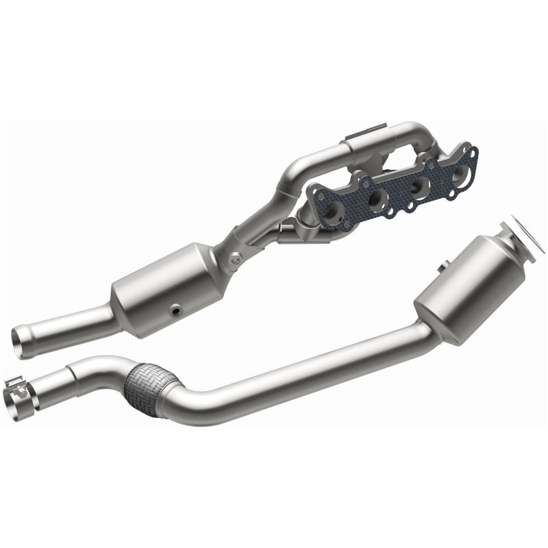 MagnaFlow 6561214 shown out of the box, photo 24