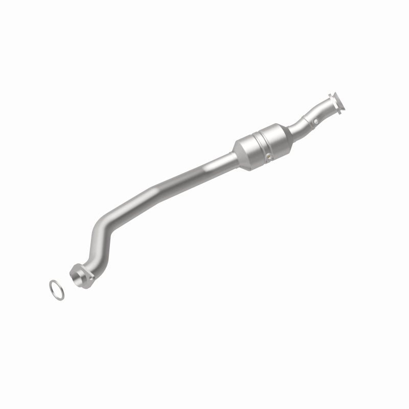 MagnaFlow 5551583 carb direct-fit catalytic converter, rear view of the turntable spin