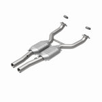 MagnaFlow 4481988 carb direct-fit catalytic converter, rear view of the turntable spin