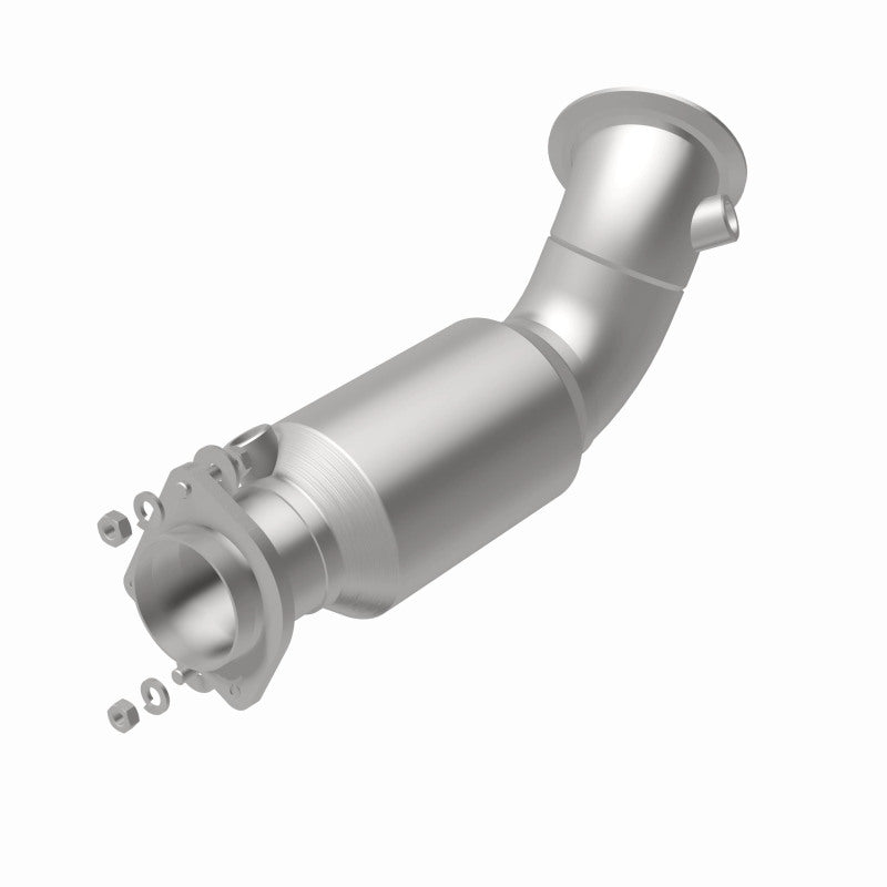 MagnaFlow 52931 oem grade direct-fit catalytic converter, rear view of the turntable spin