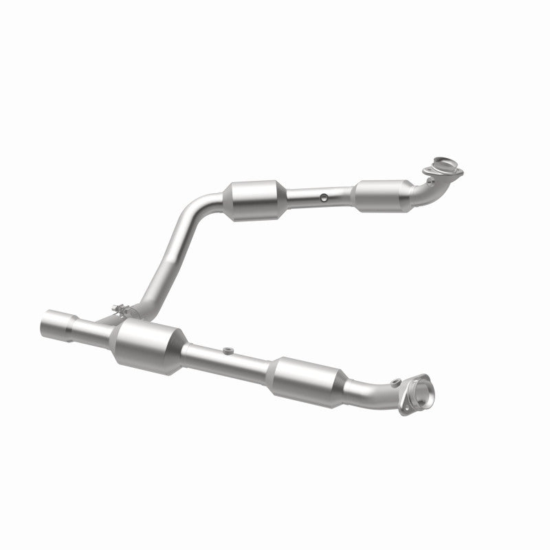MagnaFlow 5582167 carb direct-fit catalytic converter, opposite rear three-quarter view of the turntable spin