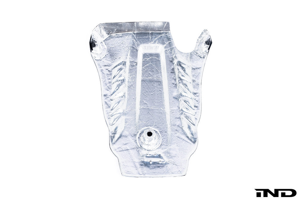 A close up view f Eventuri Black Carbon Intake System For BMW F9X X5M / X6M / G09 XM inverted