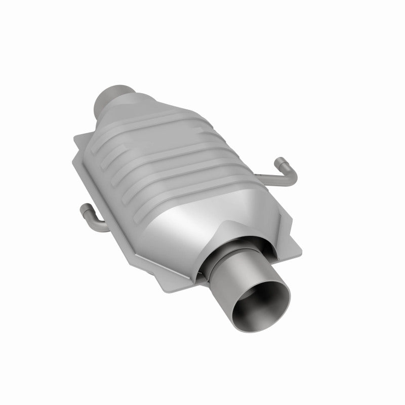 MagnaFlow 3322024 universal catalytic converter, rear three-quarter view of the turntable spin