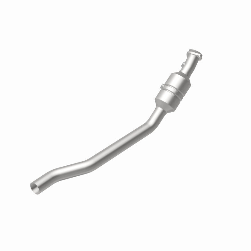 MagnaFlow 5551739 carb direct-fit catalytic converter, rear view of the turntable spin