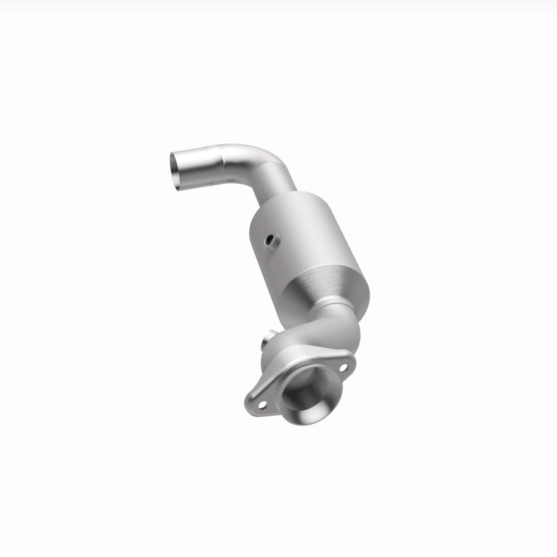 MagnaFlow 280218 oem grade direct-fit catalytic converter, opposite side view of the turntable spin