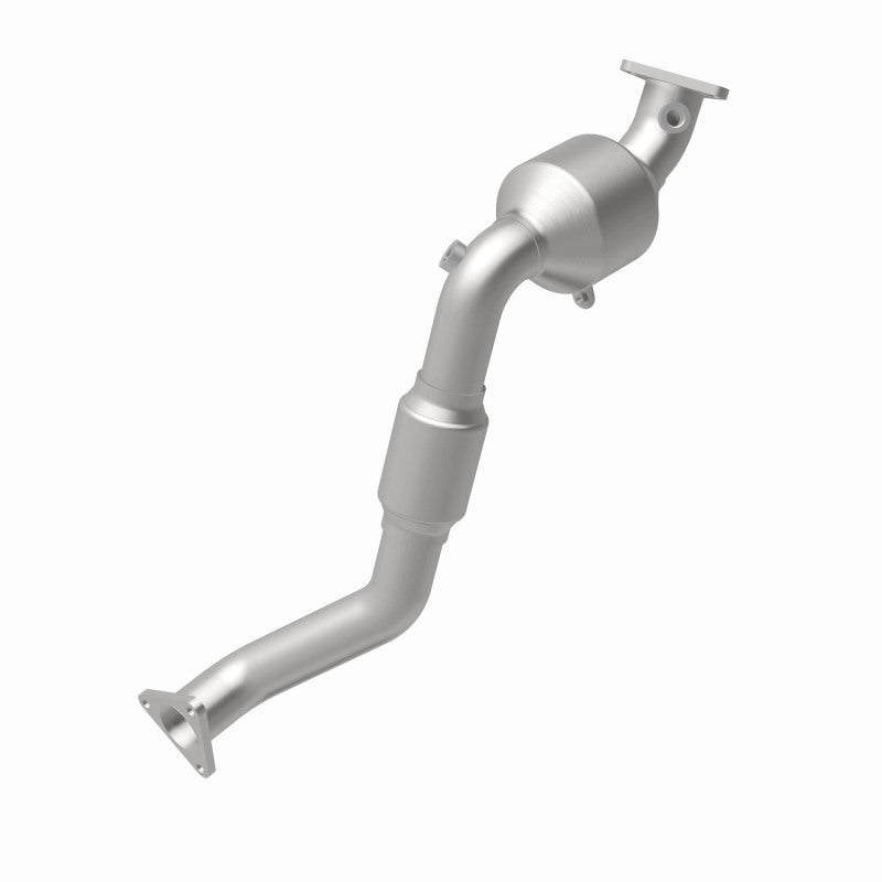 MagnaFlow 5582585 carb direct-fit catalytic converter, rear view of the turntable spin