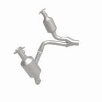 MagnaFlow 5451686 carb direct-fit catalytic converter, side view of the turntable spin