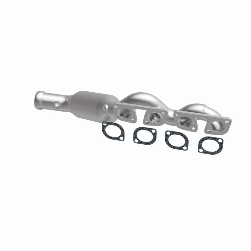 MagnaFlow 5551237 carb manifold converter, front three-quarter view of the turntable spin