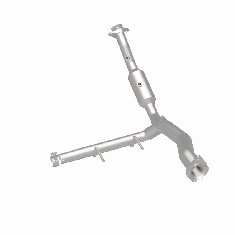 MagnaFlow 5551469 carb direct-fit catalytic converter, rear three-quarter view of the turntable spin