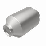 MagnaFlow 5551205 universal catalytic converter, rear view of the turntable spin