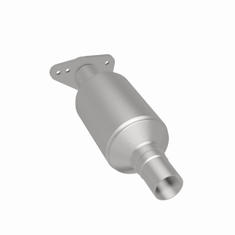 MagnaFlow 3391496 carb direct-fit catalytic converter, rear three-quarter view of the turntable spin
