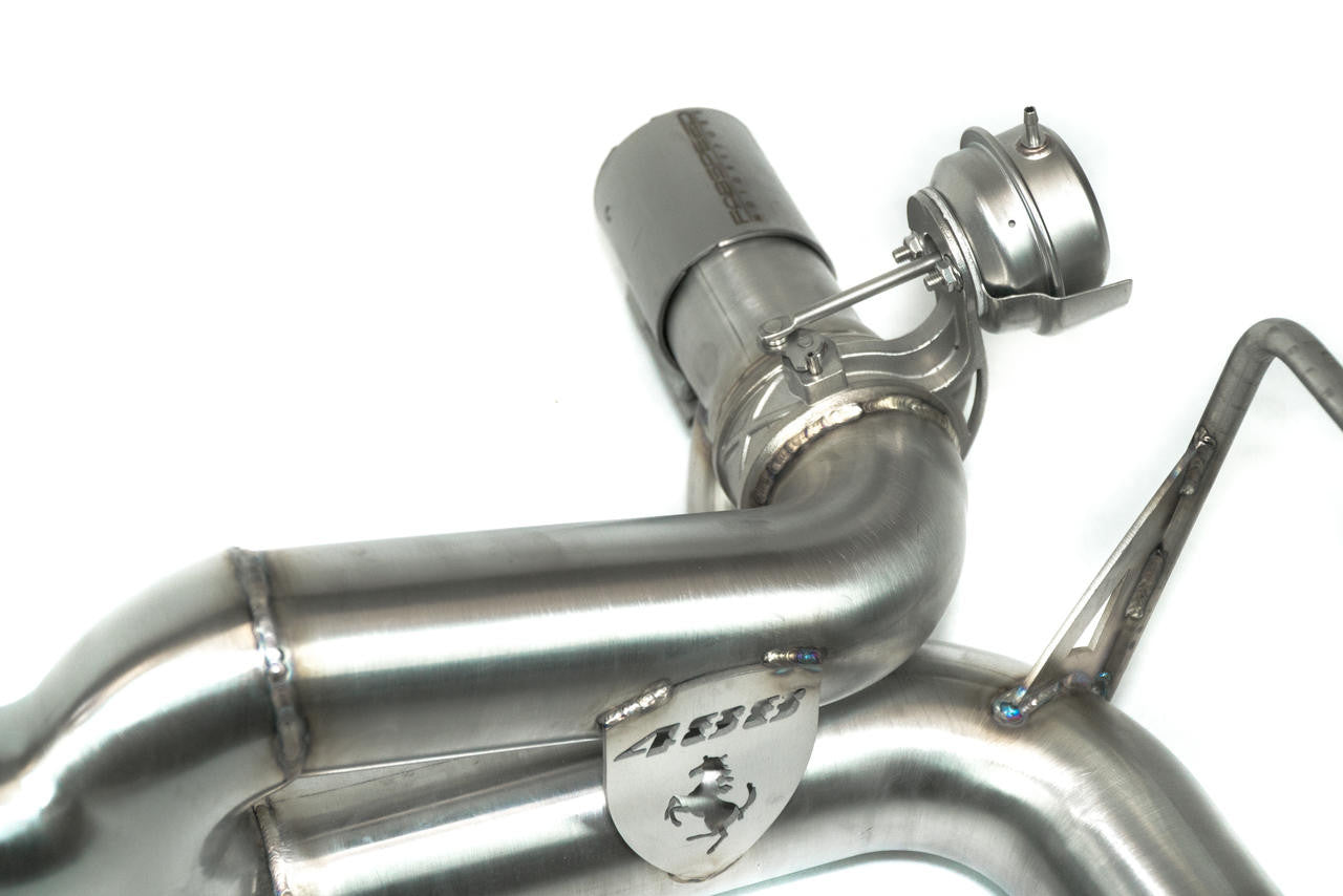 Valve and Fabspeed-stamped housing on the 488 GTB/Spider exhaust